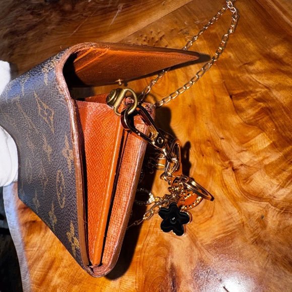 Louis Vuitton vintage compact billet wallet or Crossbody 1995 - Picture 9 of 17